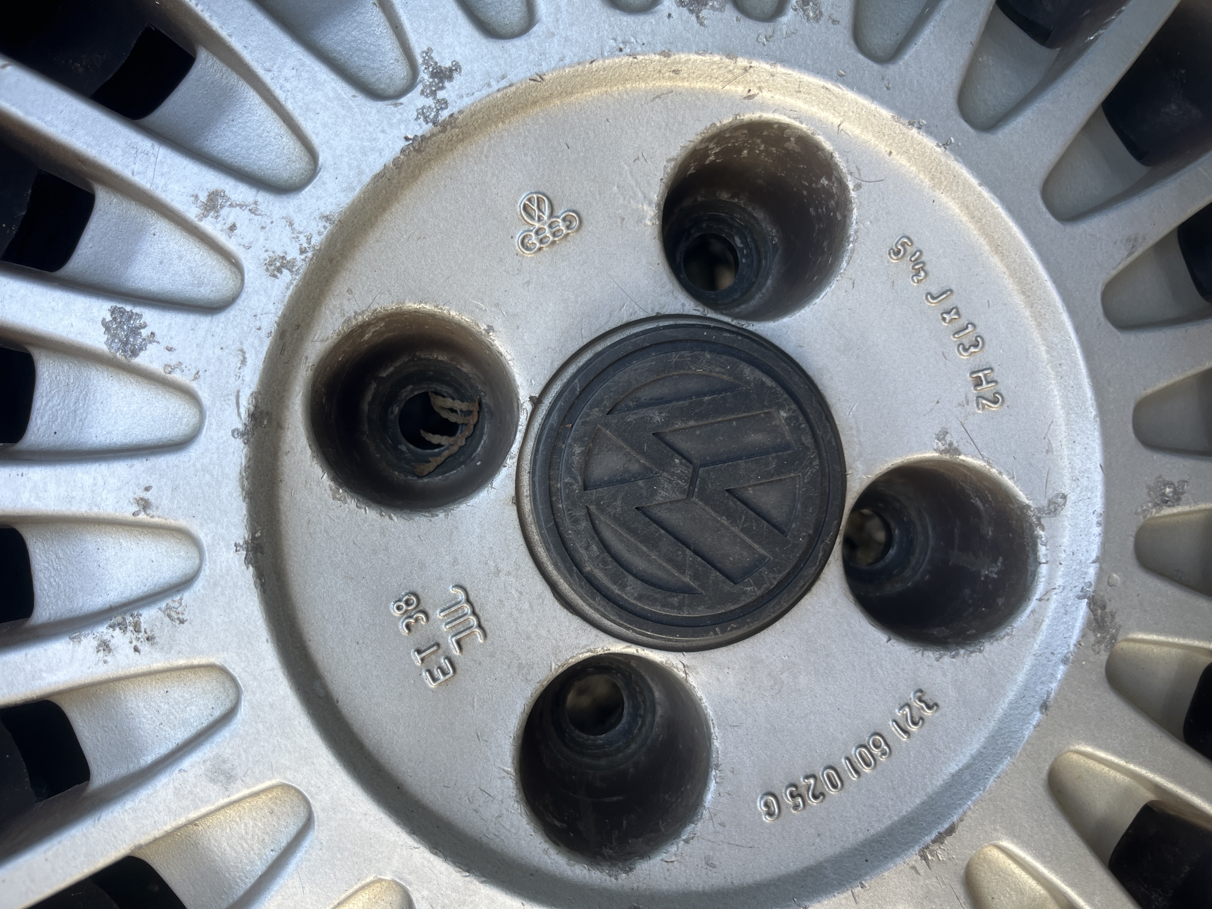 Satz vw 4 loch 5 1/2 J x 13 H2 - Bild 3